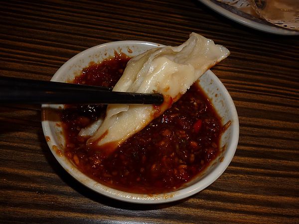 盛園絲瓜小籠湯包：翻桌率超高--盛園絲瓜小籠湯包体驗心得