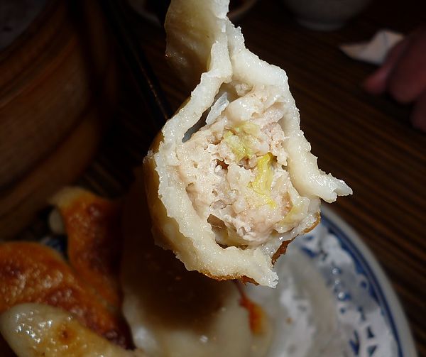 盛園絲瓜小籠湯包：翻桌率超高--盛園絲瓜小籠湯包体驗心得