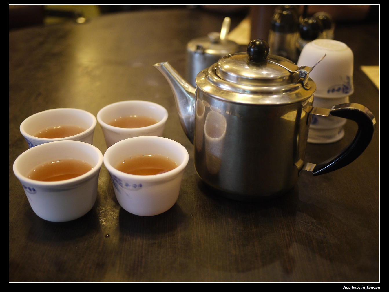 [老友記粥麵館]早一點到才能點的到夢幻的燒鴨唷~~~