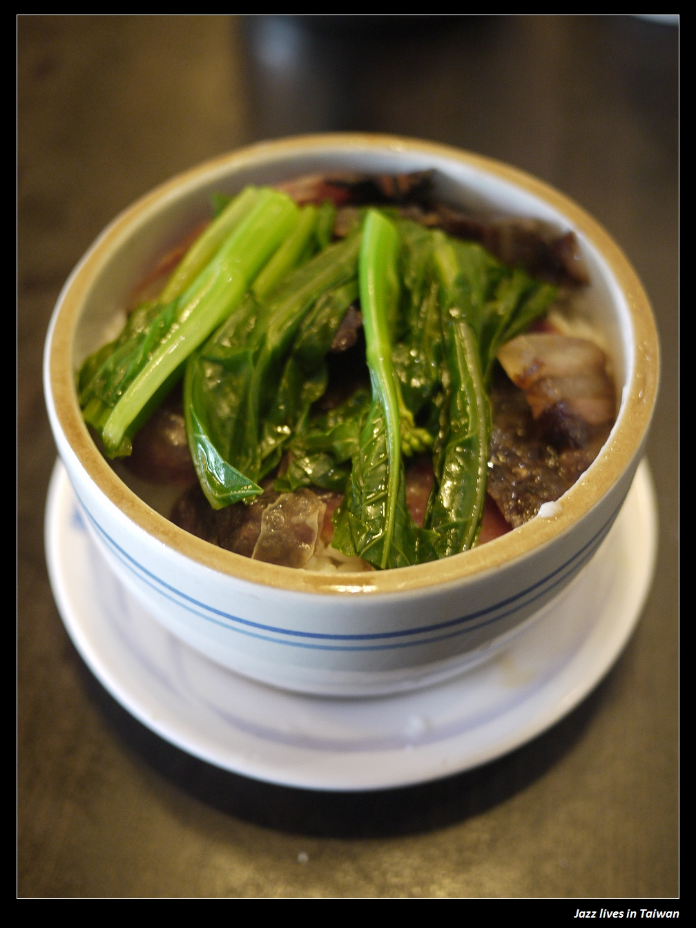 [老友記粥麵館]早一點到才能點的到夢幻的燒鴨唷~~~