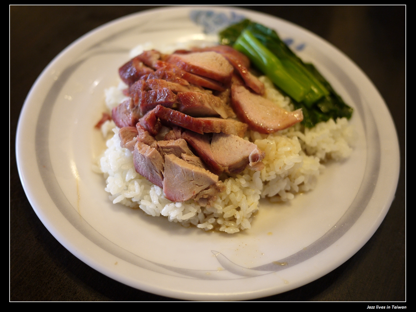 [老友記粥麵館]早一點到才能點的到夢幻的燒鴨唷~~~