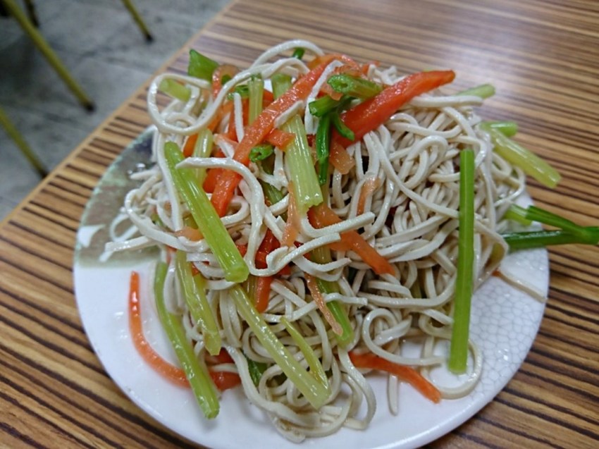 長白小館酸菜白肉鍋-台北東區