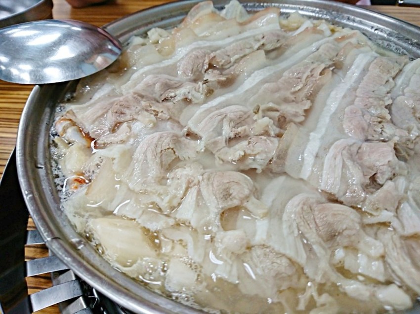 長白小館酸菜白肉鍋-台北東區