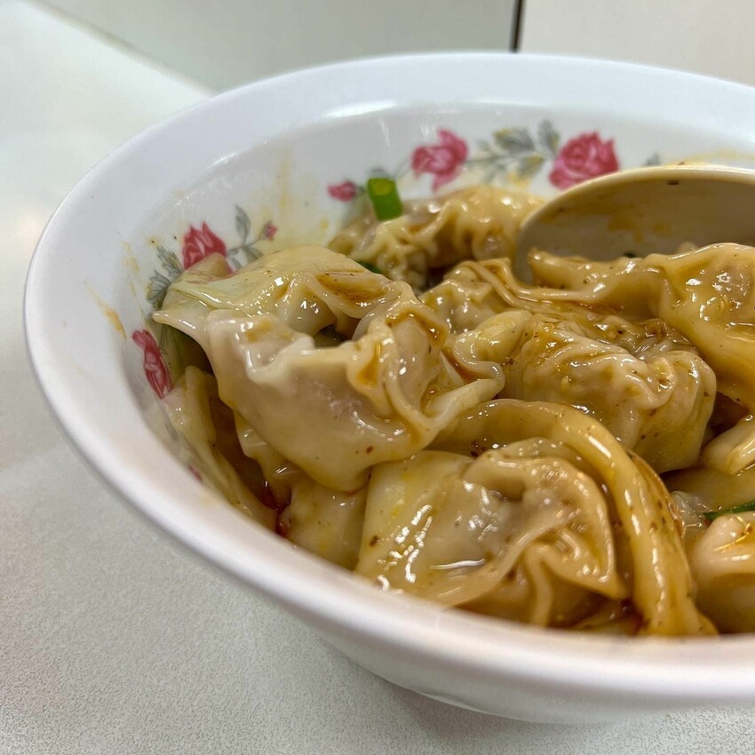 東區頂好名店城必吃美食|美景紅油抄手(附完整菜單) 東區頂好名店城必吃美食|美景紅油抄手(附完整菜單)