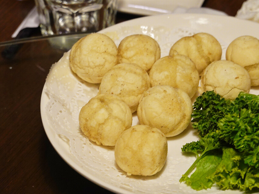 台北大安—川妹子｜一片椒紅中 深藏讓人難以抗拒的麻辣滋味｜國父紀念館、明曜百貨