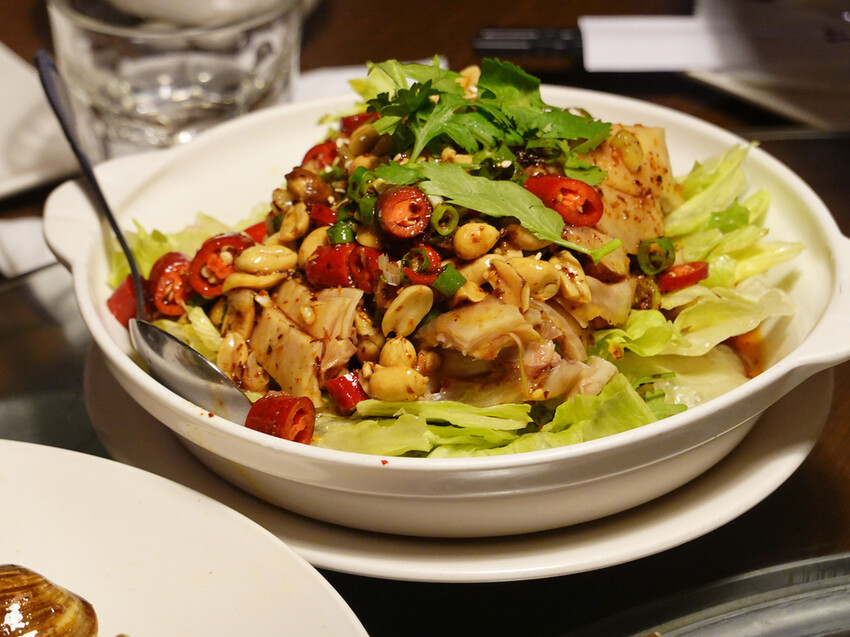 台北大安—川妹子｜一片椒紅中 深藏讓人難以抗拒的麻辣滋味｜國父紀念館、明曜百貨