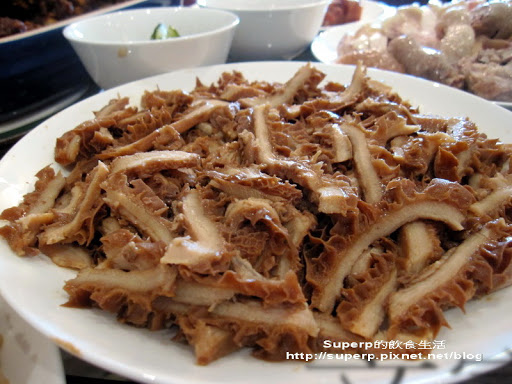 [餐廳食記]天母的金蓬萊台菜之爆量排骨酥轟趴