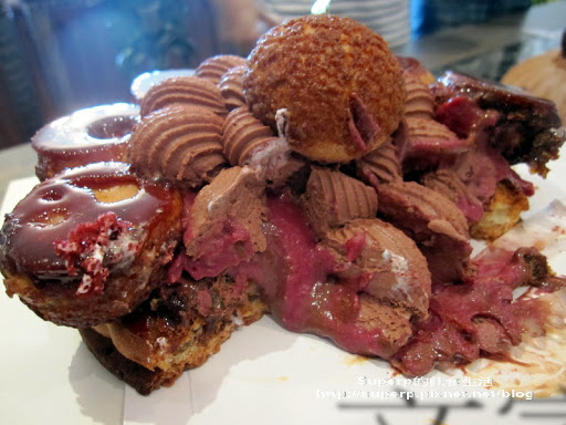 [餐廳食記]天母的金蓬萊台菜之爆量排骨酥轟趴