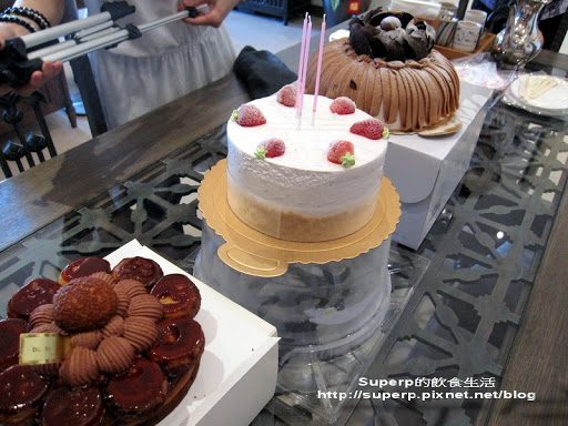 [餐廳食記]天母的金蓬萊台菜之爆量排骨酥轟趴