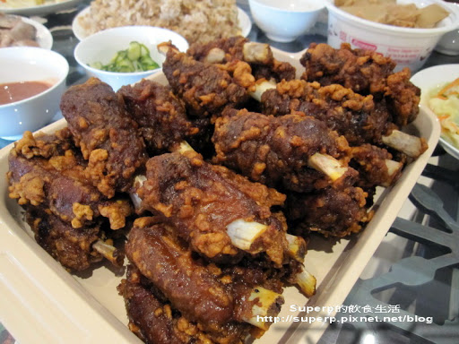 [餐廳食記]天母的金蓬萊台菜之爆量排骨酥轟趴