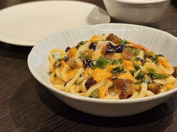 (胖樺食記)連續七年米其林一星「金蓬萊遵古台菜餐廳」/海膽松