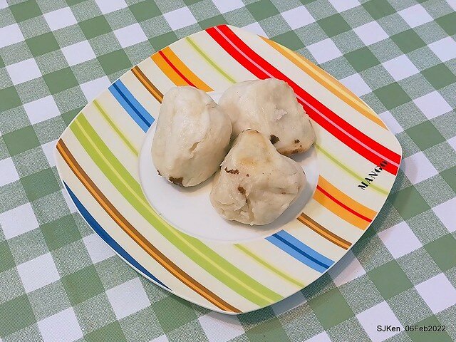 「士林夜市大上海生煎包」(Shanghai style fried buns), Taipei, Taiwan, SJKen, Feb 7, 2022.