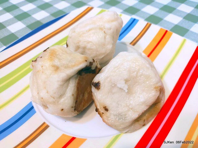 「士林夜市大上海生煎包」(Shanghai style fried buns), Taipei, Taiwan, SJKen, Feb 7, 2022.