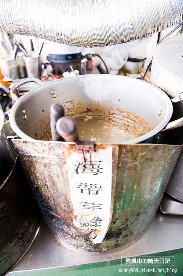 大陸麵店：【陽明山美食 | 大陸麵店】來文化吃碗具歷史的強蒜味牛肉乾拌麵吧!!