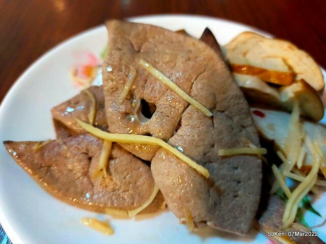 「北投魷魚焿芝山店」(Beitou squid noodle store), Taipei, Taiwan, SJKen, Mar 7, 2022.