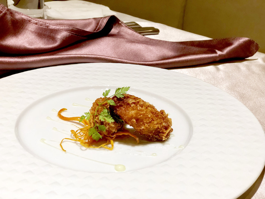 [台北中山] 首都牛排館重現漫畫凡爾賽玫瑰歐洲宮廷場景 / 老派約會風範兒 / 低調奢華美味兒 / 約會餐廳(體驗券)