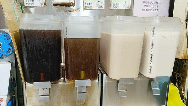 食來運轉｜內用魯肉飯免費吃到飽！隱藏在士林夜市裡爆高ＣＰ值美食