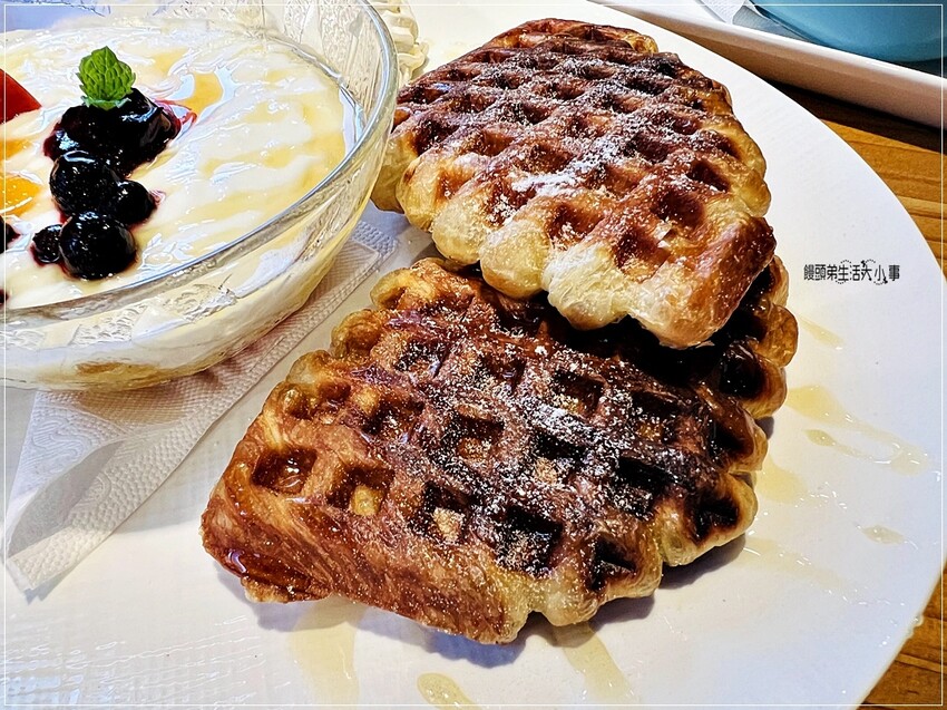 /tmp/phpeoOZoo /tmp/phpeoOZoo