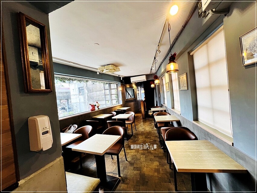 /tmp/phppe7jer /tmp/phppe7jer