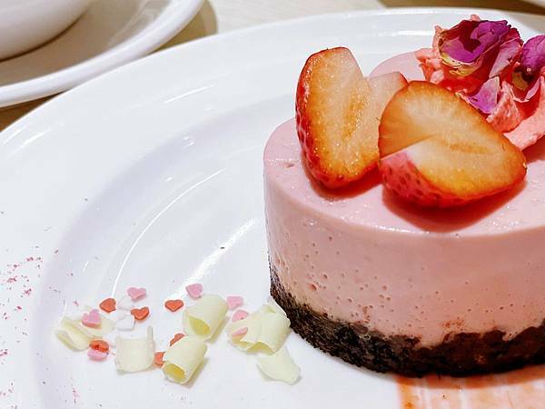 卡布里喬莎 Capricciosa天母SOGO店-苺果優格生乳酪蛋糕 卡布里喬莎 Capricciosa天母SOGO店-苺果優格生乳酪蛋糕