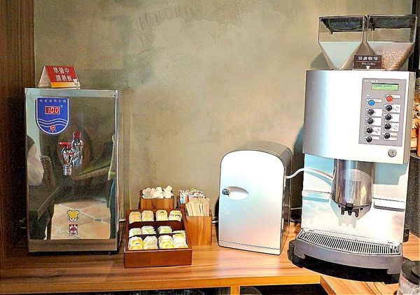 GOUT 味覺義廚館(天母店)：｜天母美食｜GOUT 味覺義廚館 ～創意義式料理 ．冷熱飲無限喝到飽～超高ＣＰ值