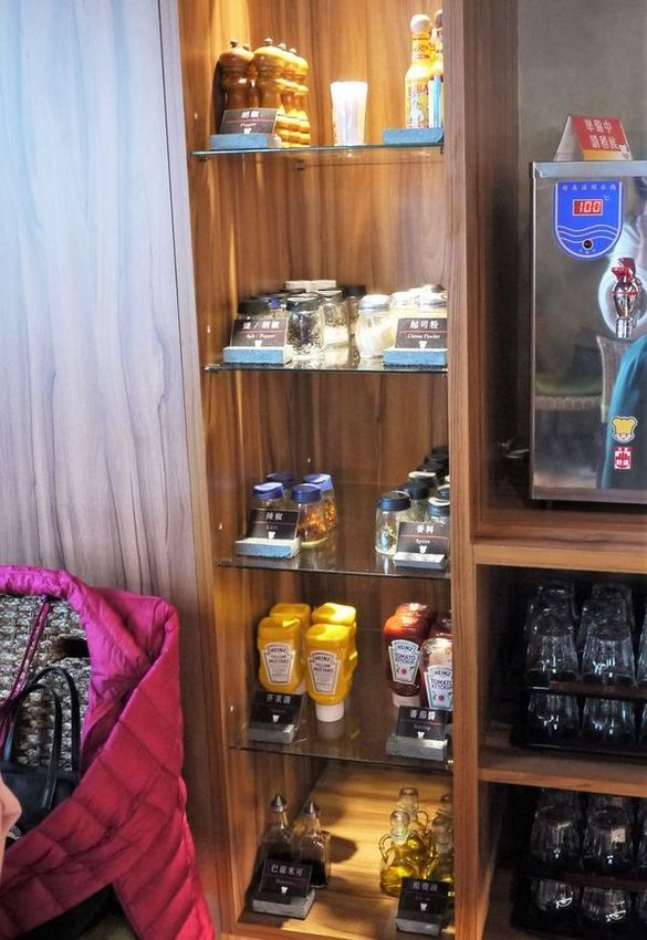 GOUT 味覺義廚館(天母店)：｜天母美食｜GOUT 味覺義廚館 ～創意義式料理 ．冷熱飲無限喝到飽～超高ＣＰ值