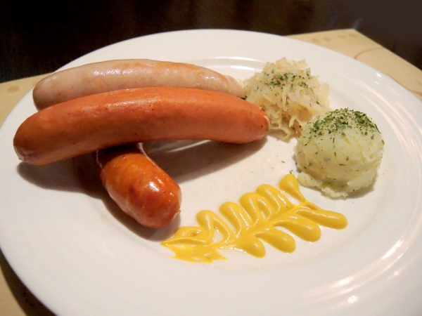 台北士林)富利得利- 在天母平價也能吃到德國的道地豬腳