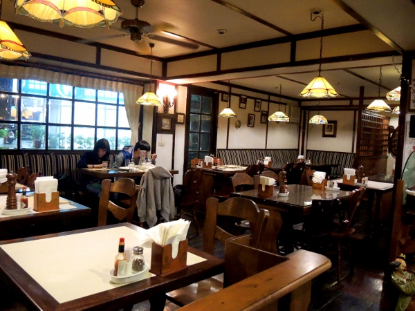 台北士林)富利得利- 在天母平價也能吃到德國的道地豬腳