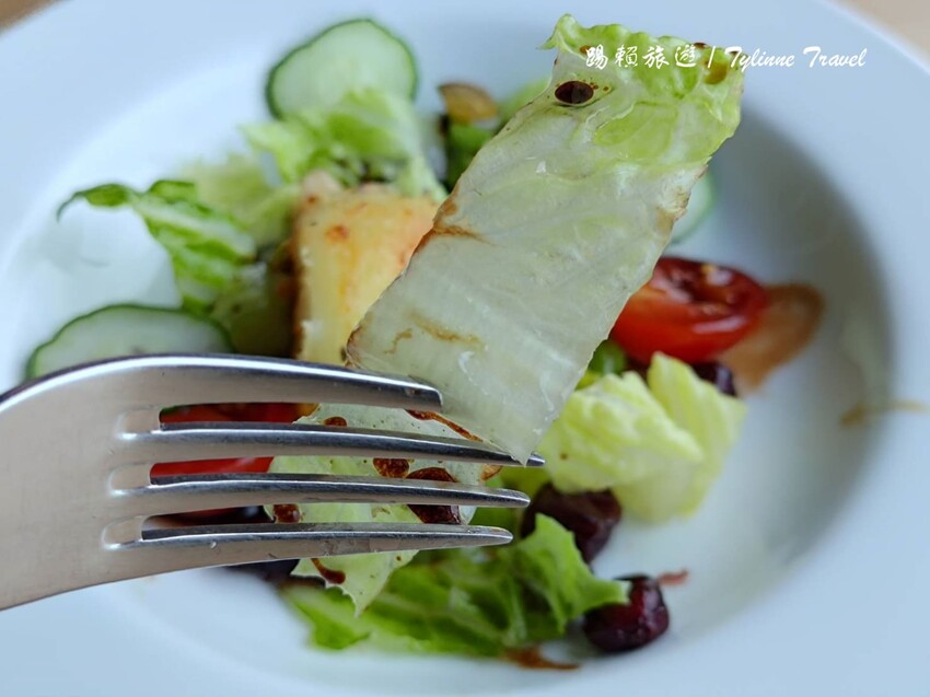 花蓮縣新城鄉【花蓮美食】原野牧場,七星潭海景咖啡廳 | 新鮮羊奶飲品、精緻異國料理 | 寵物友善餐廳 | 花蓮新城鄉美食推薦
