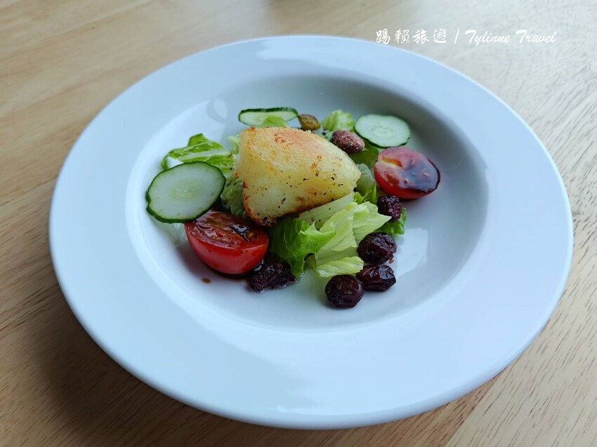 花蓮縣新城鄉【花蓮美食】原野牧場,七星潭海景咖啡廳 | 新鮮羊奶飲品、精緻異國料理 | 寵物友善餐廳 | 花蓮新城鄉美食推薦