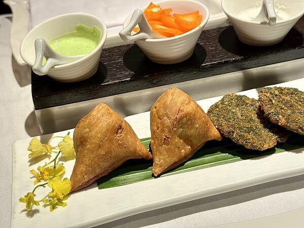 [台北美食] 天母 番紅花印度美饌 Saffron 印度料理揉出幸福滋味 米其林必比登 士林北投天母新光三越美食 @