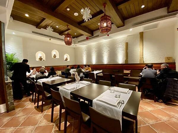 [台北美食] 天母 番紅花印度美饌 Saffron 印度料理揉出幸福滋味 米其林必比登 士林北投天母新光三越美食 @