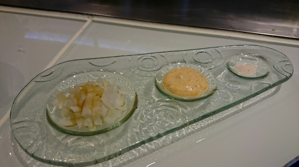 夏慕尼新香榭鐵板燒(高雄五福店)：高雄~夏慕尼新香榭鐵板燒~主廚現場料理~王品集團系列~