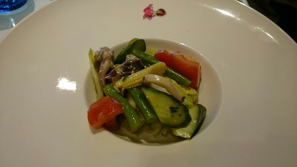 夏慕尼新香榭鐵板燒(高雄五福店)：高雄~夏慕尼新香榭鐵板燒~主廚現場料理~王品集團系列~