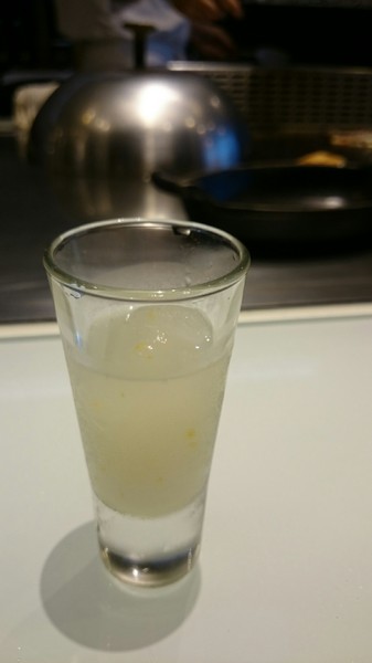 夏慕尼新香榭鐵板燒(高雄五福店)：高雄~夏慕尼新香榭鐵板燒~主廚現場料理~王品集團系列~