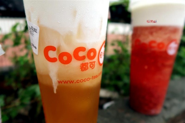 coco都可(新莊中平店)：COCO法式奶霜 法國鐵塔牌鮮奶油 文青漸層飲料打卡 奶霜綠茶/奶霜草莓果肉/奶霜咖啡買一送一~