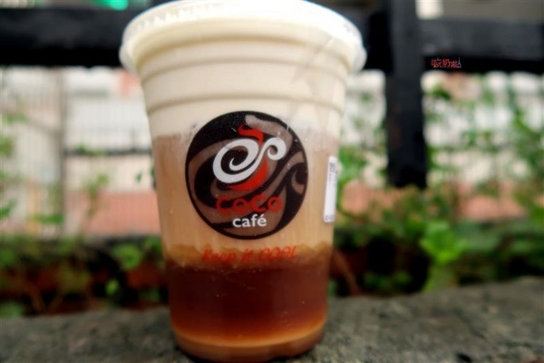 coco都可(新莊中平店)：COCO法式奶霜 法國鐵塔牌鮮奶油 文青漸層飲料打卡 奶霜綠茶/奶霜草莓果肉/奶霜咖啡買一送一~