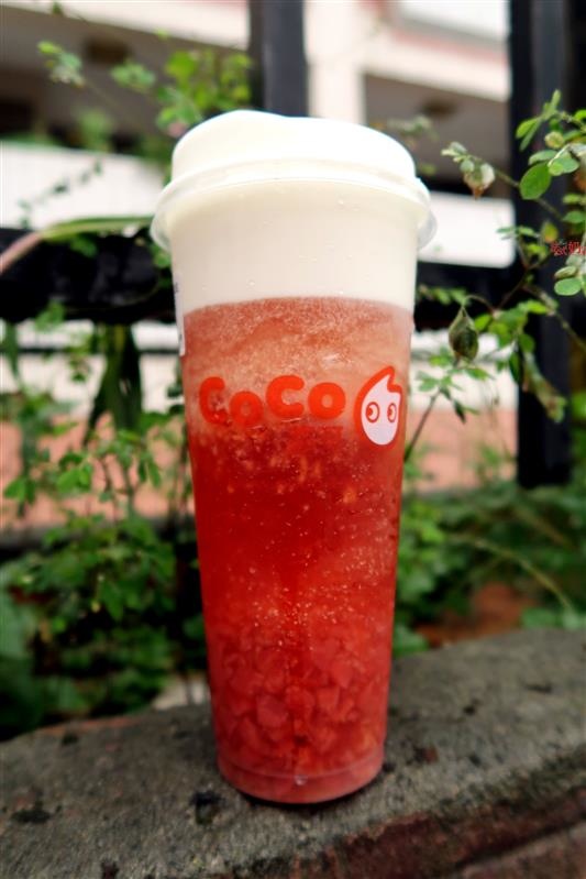 coco都可(新莊中平店)：COCO法式奶霜 法國鐵塔牌鮮奶油 文青漸層飲料打卡 奶霜綠茶/奶霜草莓果肉/奶霜咖啡買一送一~