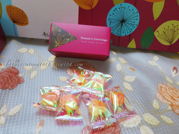 花漾映月~   ..郭元益組合式禮盒