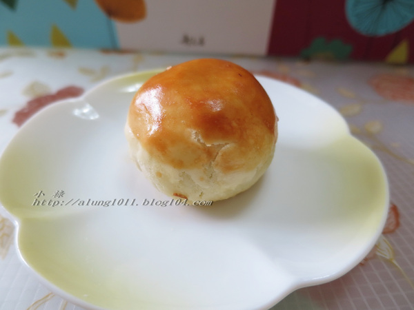 花漾映月~   ..郭元益組合式禮盒