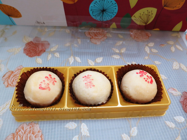 花漾映月~   ..郭元益組合式禮盒