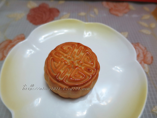 花漾映月~   ..郭元益組合式禮盒