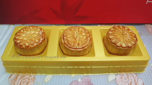 花漾映月~   ..郭元益組合式禮盒