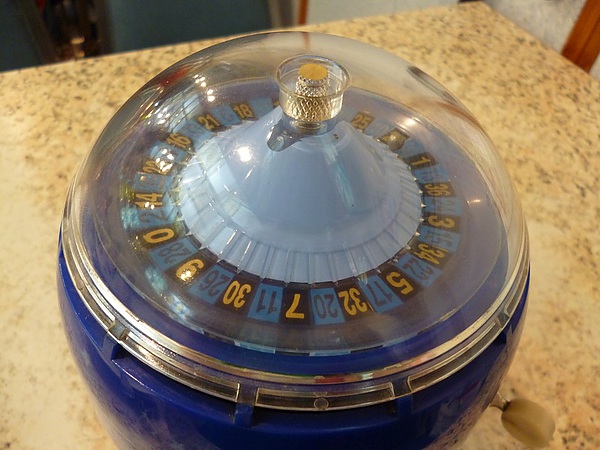 辛發亭冰品名店：好像吃下滿滿的咖啡--46年老店士林辛發亭雪片冰