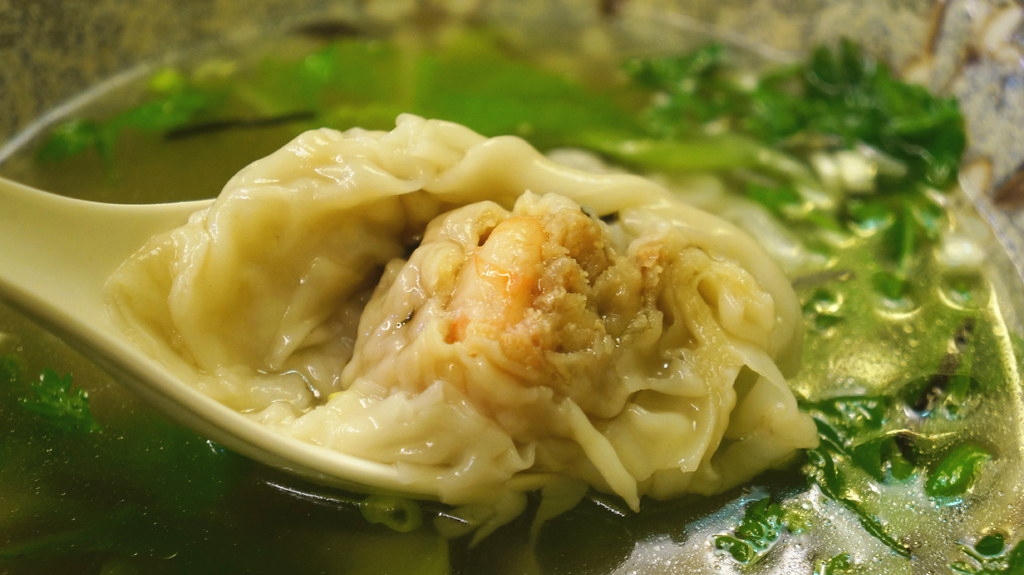 鮮蝦餛飩湯