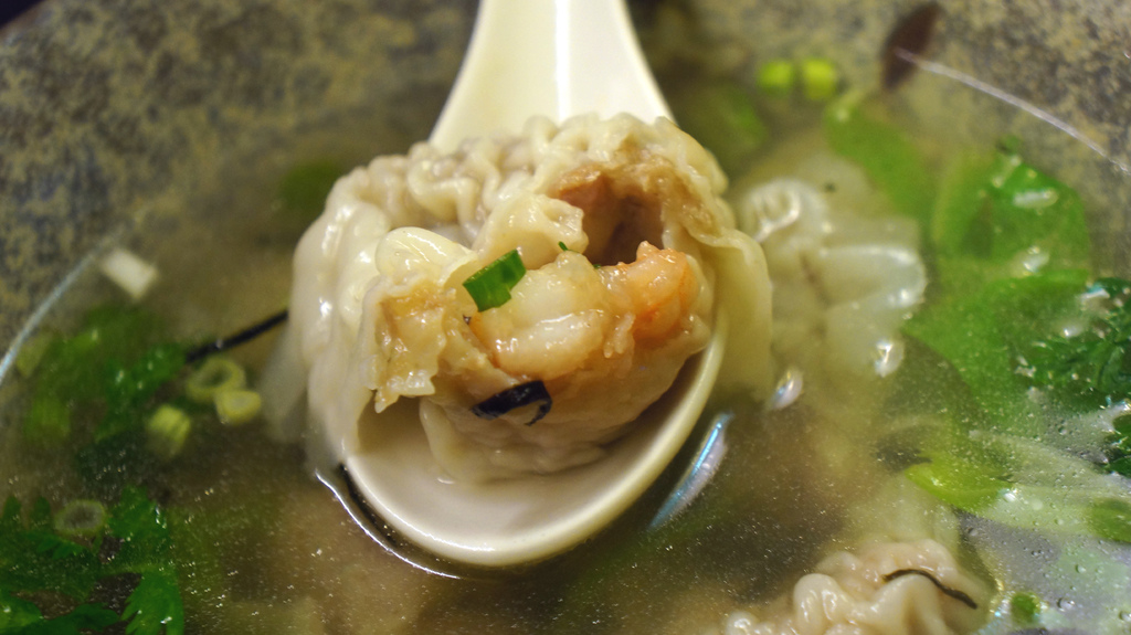 鮮蝦餛飩湯