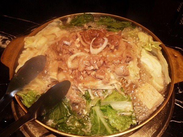 雪嶽山韓式料理(京站店)：夏天也可以吃銅盤烤肉--雪嶽山韓式料理体驗心得