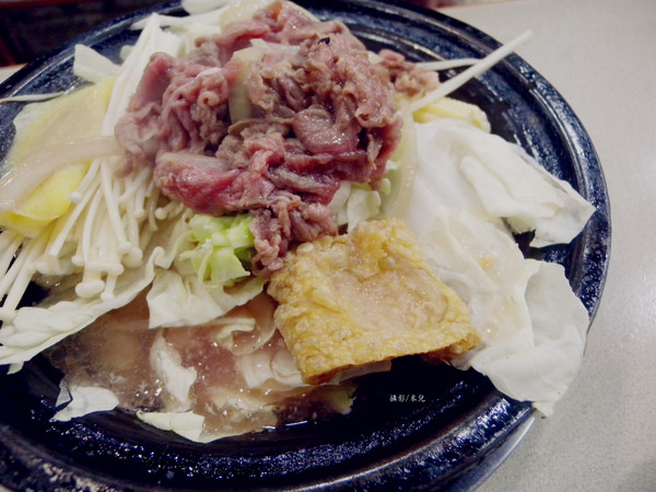 天喜迷你小火鍋(圓環店)：【台北市大同區。火鍋】 天喜迷你小火鍋 30年以上老店 路過不要錯過的石頭小火鍋