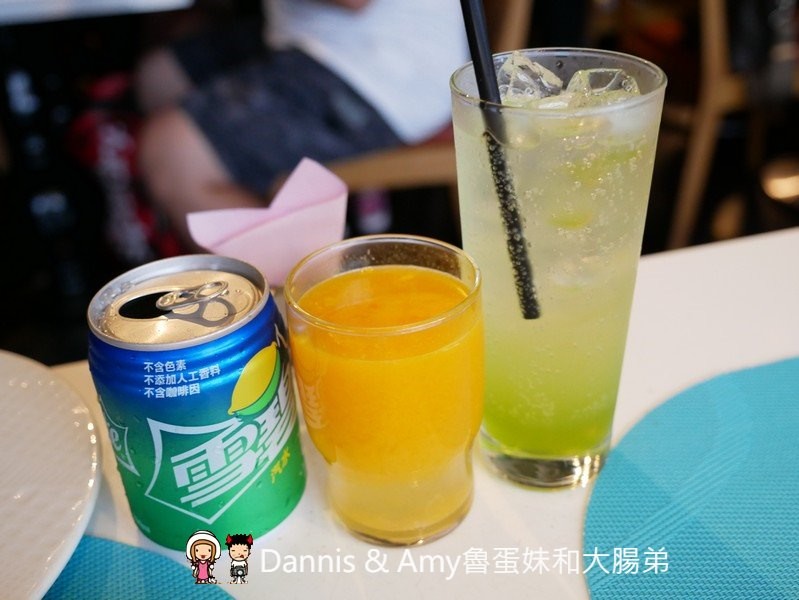 《吃到飽餐廳推薦》饗食天堂台北京站店必吃餐點懶人包分享。肋眼牛排x焗烤生蠔x龍膽石斑BUFFET餐點升級再進化︱聚餐好選擇（影片）