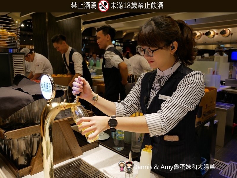 《吃到飽餐廳推薦》饗食天堂台北京站店必吃餐點懶人包分享。肋眼牛排x焗烤生蠔x龍膽石斑BUFFET餐點升級再進化︱聚餐好選擇（影片）